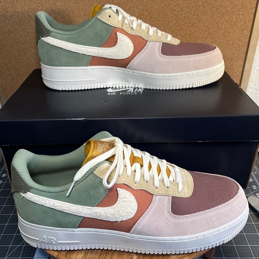 Nike Air Force 1 07 LX W
Brand new W/ box🔥 - Picture 2 of 11